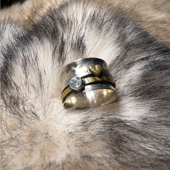 925 Sterling Silver & Bronze Hammered Spinner Ring - Picture 7 of 13